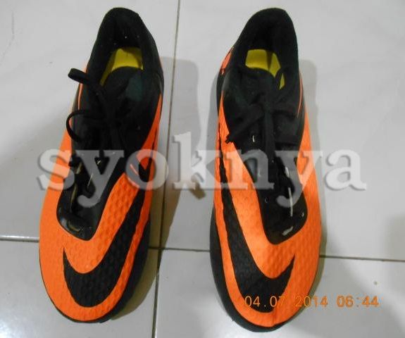 kasut nike bola